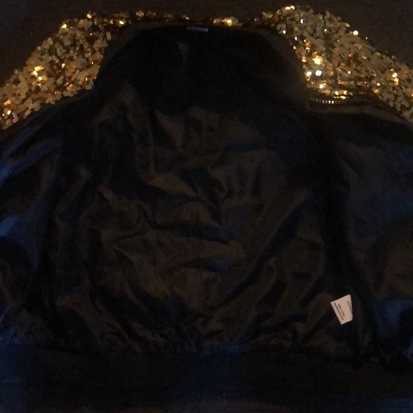 Gold sequence jacket - Picture 2 of 3